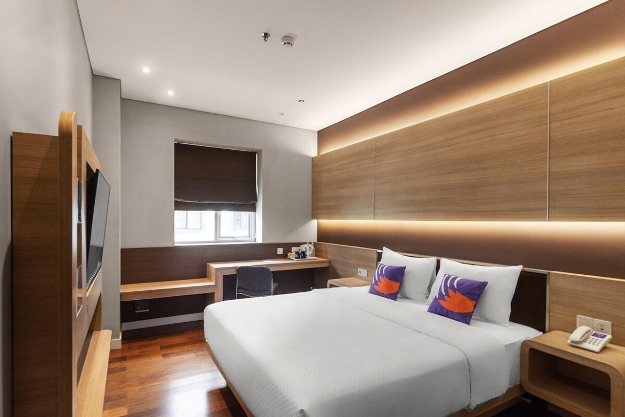 Fox Lite Grogol Jakarta Exterior photo